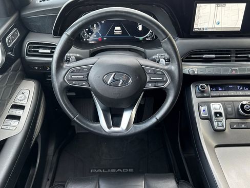 Used 2022 Hyundai Palisade Calligraphy w/ Winter Package FWD image 16