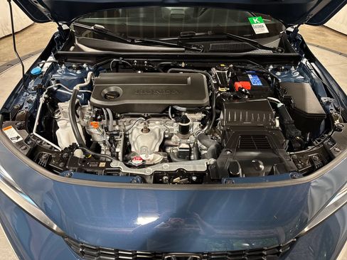 Used 2025 Honda Civic Sport image 27