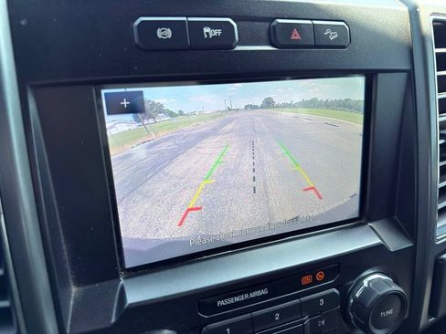 Used 2021 Ford F250 XLT w/ FX4 Off-Road Package AWD/4WD image 5
