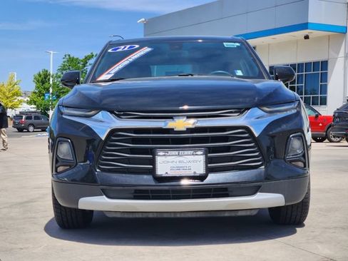 Used 2021 Chevrolet Blazer LT AWD/4WD image 2