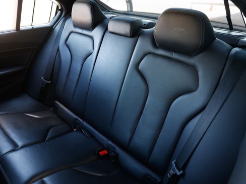 Used 2015 BMW M3 image 11