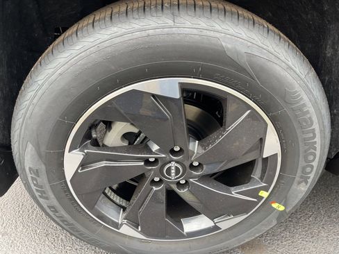 New 2026 Nissan Rogue SV image 29