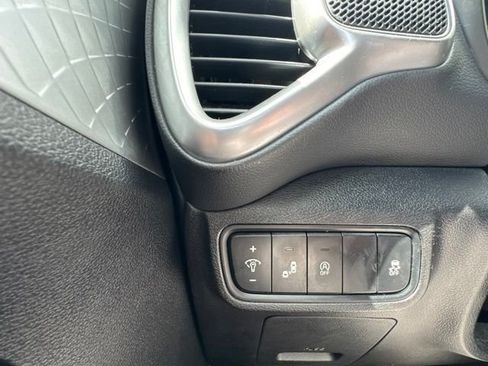 Used 2020 Kia Soul X-Line FWD image 20