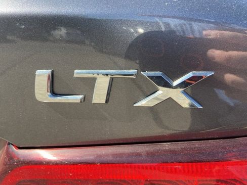 Used 2017 Acura TLX w/ Technology Package image 6