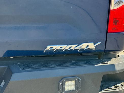 Used 2016 Nissan Titan PRO-4X w/ Pro-4x Convenience Package image 16