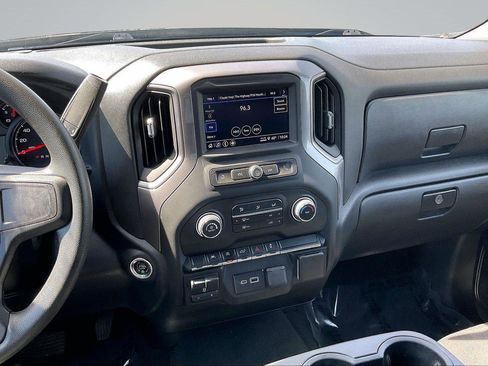 Used 2023 Chevrolet Silverado 1500 Custom AWD/4WD image 7