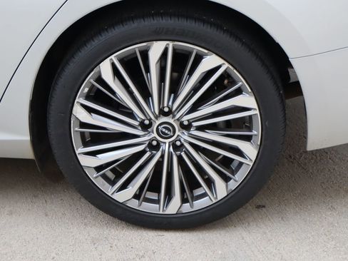 Used 2023 Nissan Altima 2.5 SL FWD image 28