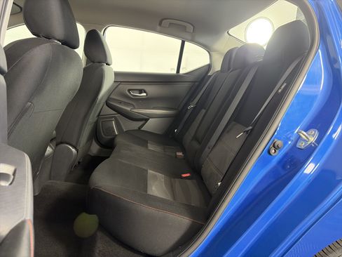 Certified 2024 Nissan Sentra SR FWD image 7