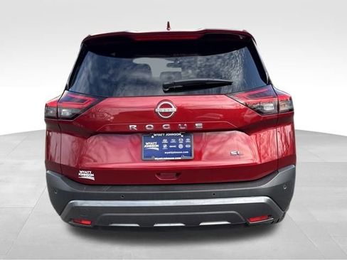 Used 2023 Nissan Rogue SL w/ SL Premium Package image 4