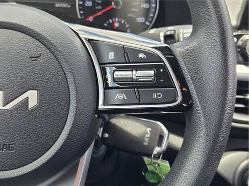 Used 2024 Kia Forte LXS w/ LXS Technology Package FWD image 26