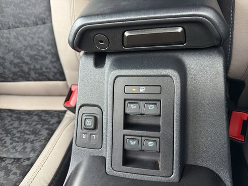 Used 2022 Ford Bronco Wildtrak image 20