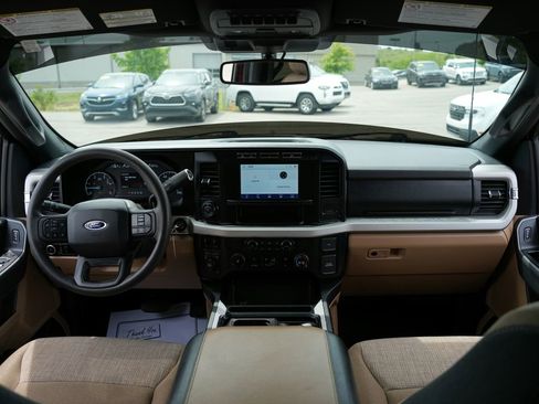 Used 2023 Ford F350 XLT w/ 360-Degree Camera Package AWD/4WD image 13