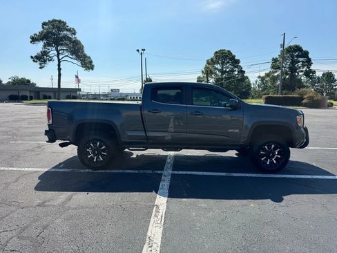 Used 2015 GMC Canyon SLE w/ All-Terrain Package image 4