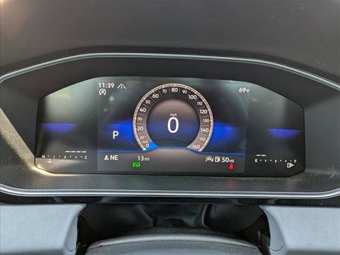 New 2026 Volkswagen Jetta SE FWD image 16