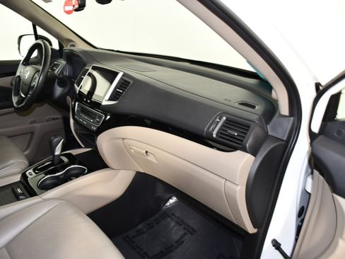 Used 2019 Honda Ridgeline RTL-E image 45