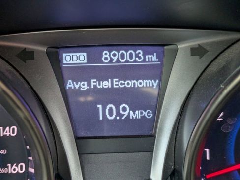 Used 2013 Hyundai Genesis 3.8 image 24