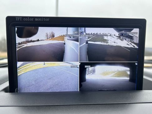 Used 2020 Ford F350 XL w/ Power Equipment Group image 26