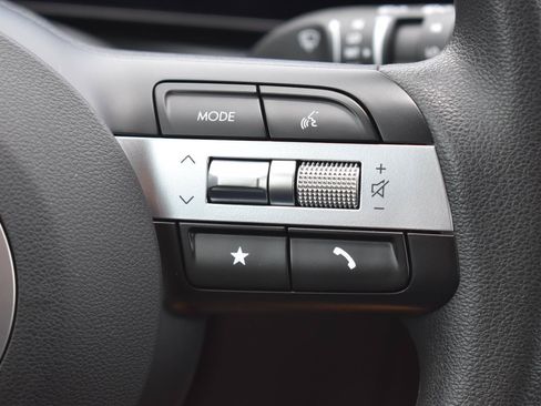 Used 2025 Hyundai Tucson SEL FWD image 8