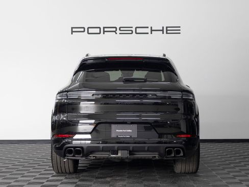 New 2026 Porsche Cayenne Turbo image 6