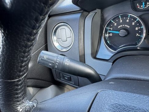 Used 2013 Ford F150 XLT w/ Luxury Equipment Group image 30