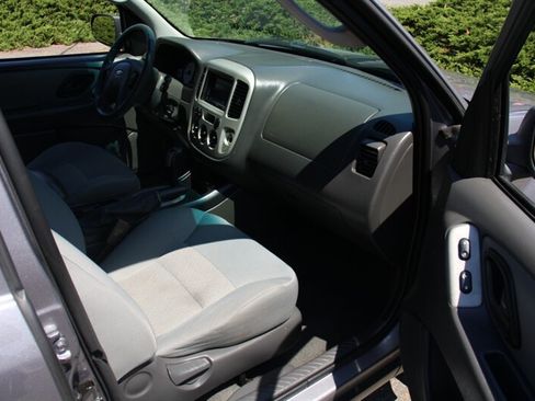 Used 2007 Ford Escape XLT AWD/4WD image 13