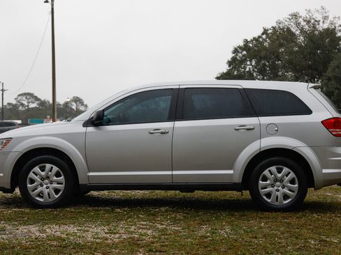Used 2014 Dodge Journey American Value Package image 3