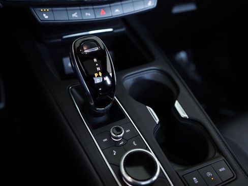 Used 2023 Cadillac XT4 Sport image 18