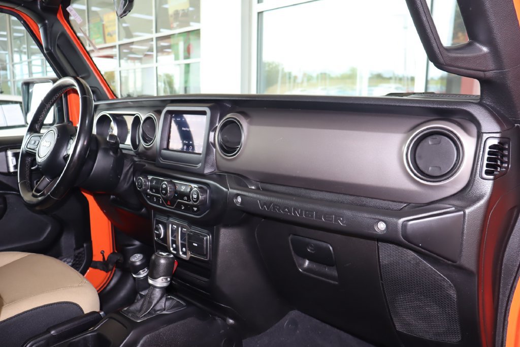 Used 2020 Jeep Wrangler Sport AWD/4WD image 39