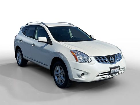 Used 2012 Nissan Rogue SV AWD/4WD image 7