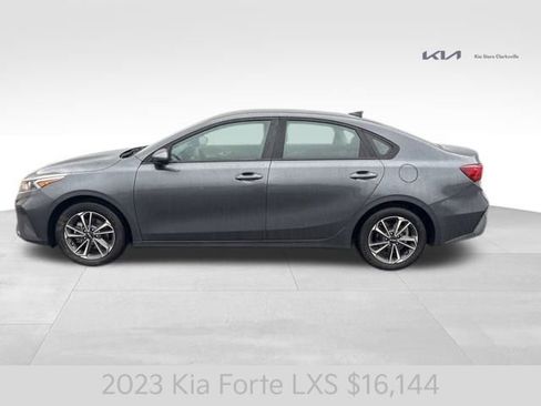 Certified 2023 Kia Forte LXS image 5