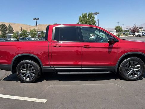 Used 2021 Honda Ridgeline Sport image 2