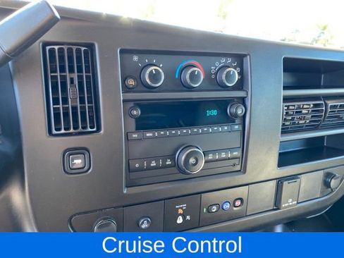 Used 2024 Chevrolet Express 2500 Extended image 8