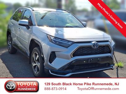 Used 2022 Toyota RAV4 SE w/ Weather & Moonroof Package