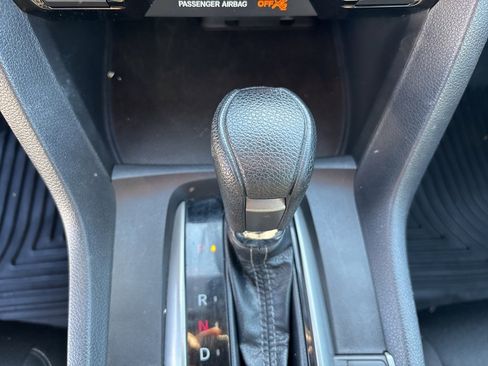 Used 2019 Honda Civic EX image 13