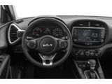 Used 2022 Kia Soul LX w/ Technology Package image 4