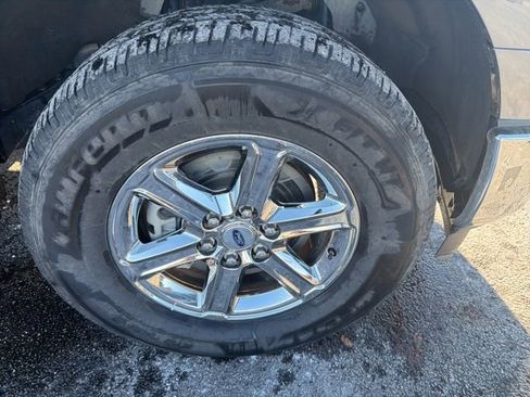 Used 2024 Ford F150 XLT image 4