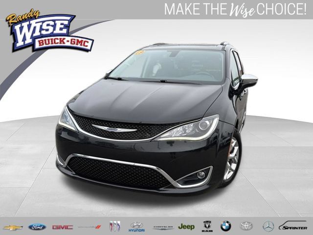 Used 2019 Chrysler Pacifica Limited FWD 360° Tour
