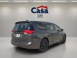 Used 2020 Chrysler Pacifica Touring w/ S Appearance Package image 3