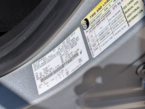 Used 2016 Ford Fiesta SE FWD image 29