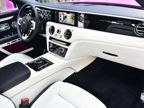 Used 2021 Rolls-Royce Ghost image 4