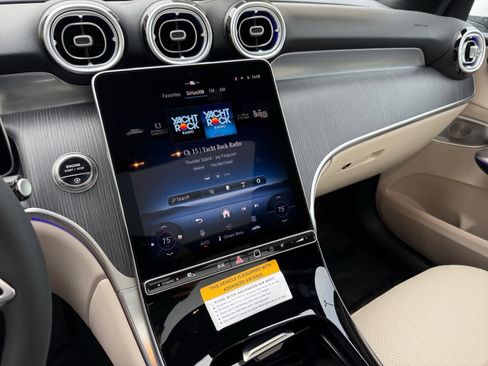 New 2026 Mercedes-Benz GLC 300 GLC 300 image 20