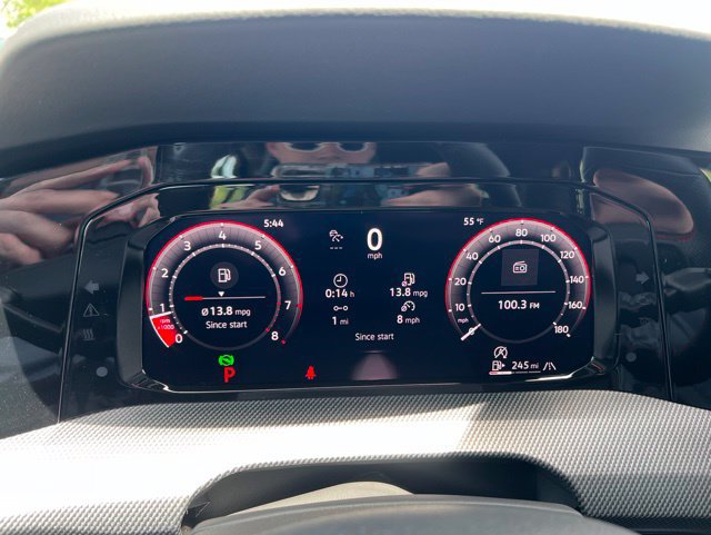 New 2026 Volkswagen GTI SE FWD image 9
