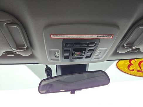 Used 2023 Toyota Camry SE image 25