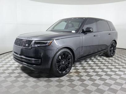 New 2025 Land Rover Range Rover Long Wheelbase SE