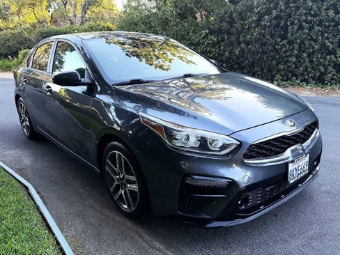 Used 2019 Kia Forte S FWD image 8