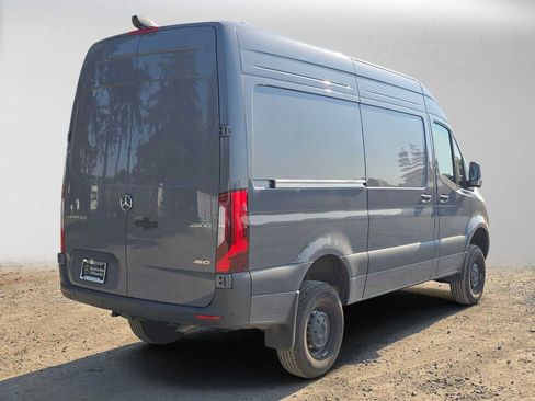 Used 2026 Mercedes-Benz Sprinter 2500 image 3