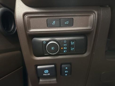 Used 2023 Ford Expedition Max King Ranch image 45