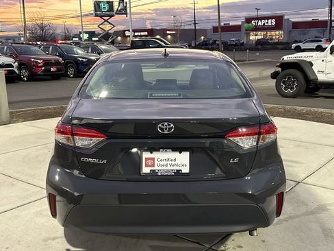 Used 2023 Toyota Corolla LE image 4