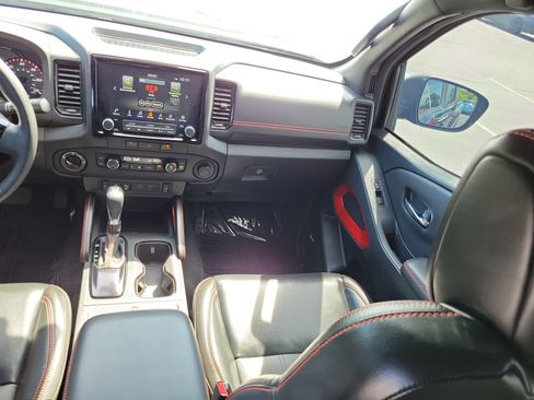 Used 2023 Nissan Frontier PRO-4X w/ Pro-4X Premium Package AWD/4WD image 15