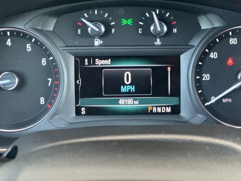 Used 2018 Buick Encore Essence image 27